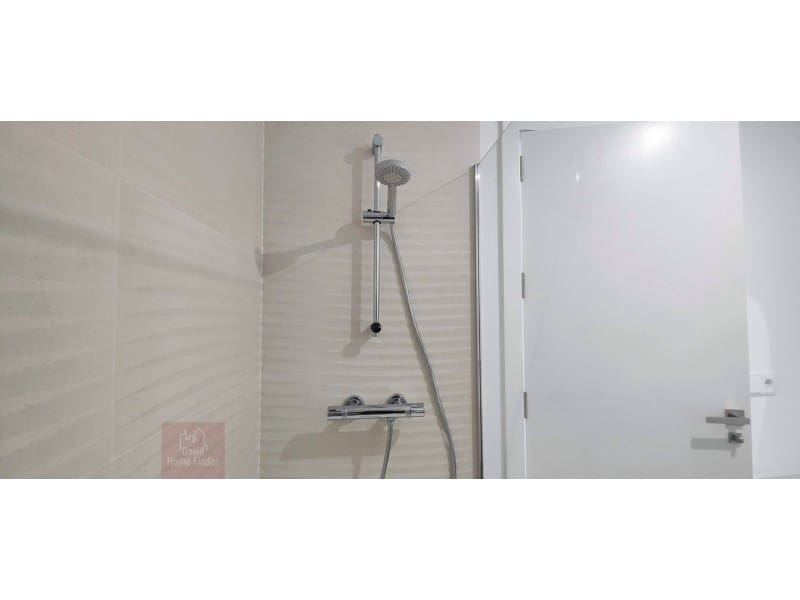 Piso de 3 habitaciones en Estepona en venta con piscina garaje - 350.000 € (Ref: 8849958)