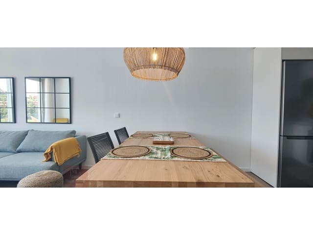 Piso de 3 habitaciones en Buenas Noches, Estepona en venta con piscina garaje - 350.000 € (Ref: 8849958)