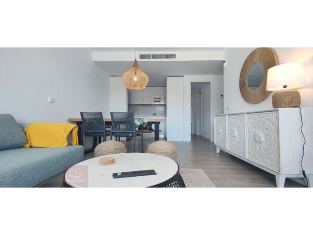 Piso de 3 habitaciones en Buenas Noches, Estepona en venta con piscina garaje - 350.000 € (Ref: 8849958)