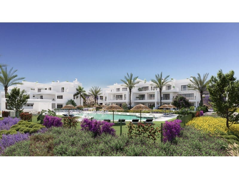 3 chambre Penthouse à vendre à Estepona avec piscine garage - 725 000 € (Ref: 8939005)