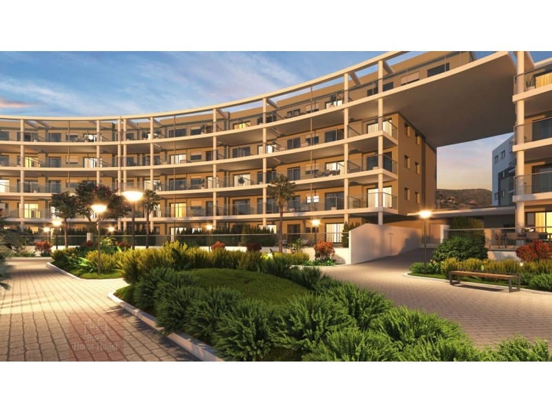 2 makuuhuone Huoneisto myytävänä paikassa Manilva mukana uima-altaan 
autotalli - 307 000 € (Ref: 8939008)