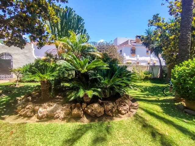 5 Zimmer Villa zu verkaufen in San Pedro de Alcantara, Marbella mit Garage - 2.950.000 € (Ref: 9042627)