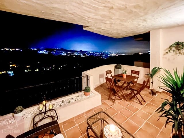 3 bedroom Flat for rent in La Duquesa / Puerto de la Duquesa, Manilva with garage - € 1,500 (Ref: 9137163)