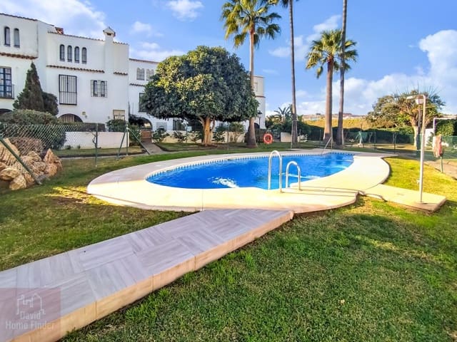 4 soveværelse Byhus til leje i Marina de Casares, Casares - € 1.700 (Ref: 9141635)