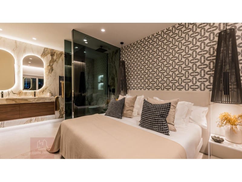 3 bedroom Beach Apartment for sale in New Golden Mile with pool garage - € 1,825,000 (Ref: 9291316)