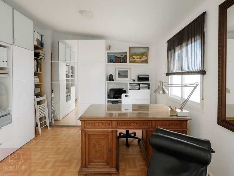 4 slaapkamer Halfvrijstaande villa te koop in Estepona - € 795.000 (Ref: 9359793)