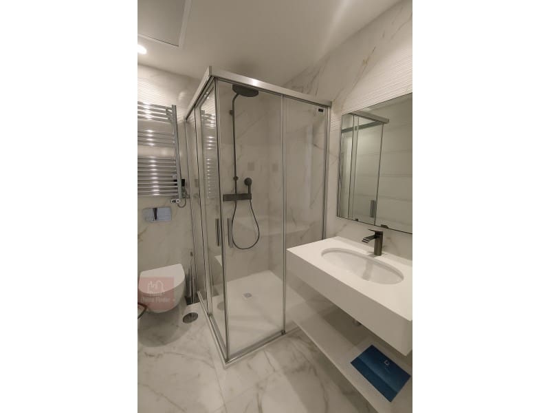 3 makuuhuone Huoneisto myytävänä paikassa New Golden Mile mukana uima-altaan - 1 495 000 € (Ref: 9375363)