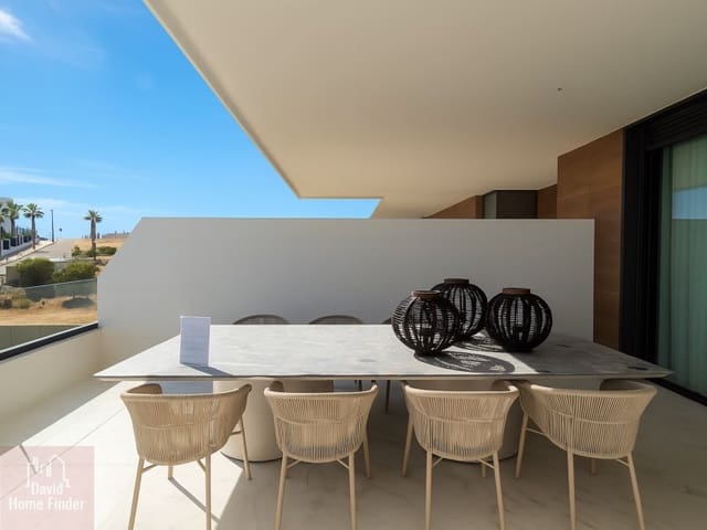 Apartamento de 3 habitaciones en Selwo, Estepona en venta con piscina - 1.495.000 € (Ref: 9375363)