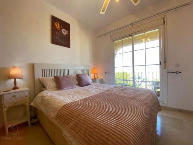 3 makuuhuone Omakotitalo vuokrattavana paikassa Alcorrín, Manilva mukana uima-altaan - 1 500 € (Ref: 9497704)