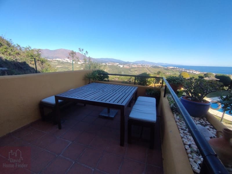 3 makuuhuone Omakotitalo vuokrattavana paikassa Manilva mukana uima-altaan - 1 500 € (Ref: 9497704)