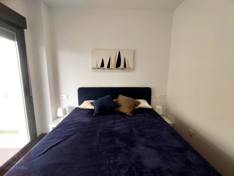 3 soveværelse Lejlighed til leje i Estepona med garage - € 2.100 (Ref: 9677116)