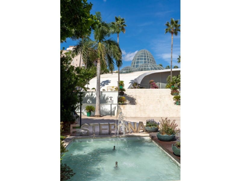 3 soveværelse Lejlighed til leje i Estepona med garage - € 2.100 (Ref: 9677116)