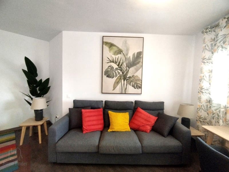 3 soveværelse Lejlighed til leje i Estepona med garage - € 2.100 (Ref: 9677116)