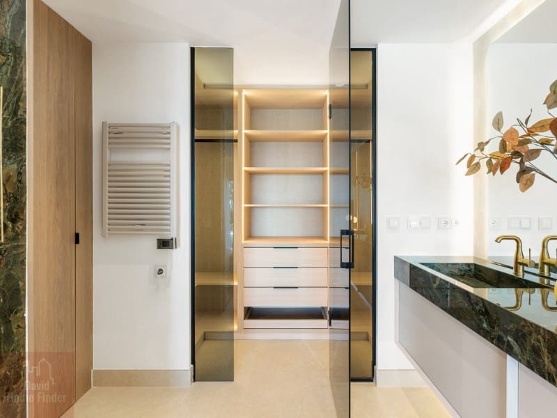 3 Zimmer Apartment zu verkaufen in New Golden Mile mit Pool - 1.995.000 € (Ref: 9758822)