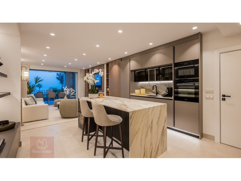 3 Zimmer Apartment zu verkaufen in New Golden Mile mit Pool - 1.995.000 € (Ref: 9758822)