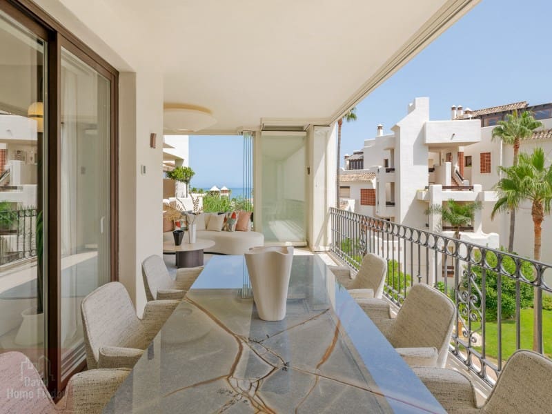 3 Zimmer Apartment zu verkaufen in New Golden Mile mit Pool - 1.995.000 € (Ref: 9758822)