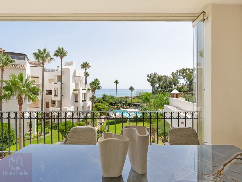 3 Zimmer Apartment zu verkaufen in New Golden Mile mit Pool - 1.995.000 € (Ref: 9758822)