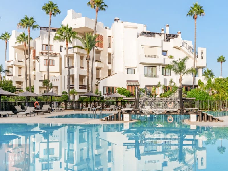 3 Zimmer Apartment zu verkaufen in New Golden Mile mit Pool - 1.995.000 € (Ref: 9758822)