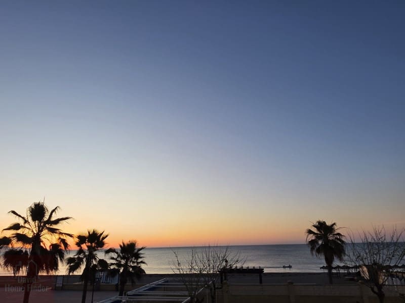 2 Zimmer Apartment zu verkaufen in San Luis de Sabinillas - 295.000 € (Ref: 9799120)