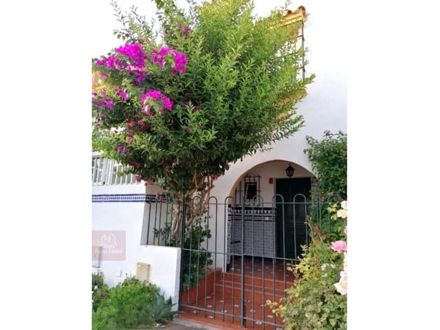 3 bedroom Townhouse for holiday rental in Marina de Casares, Casares - € 1,575 (Ref: 9831218)