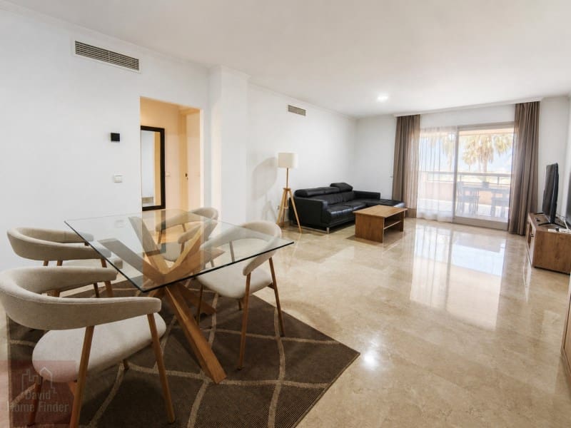2 quarto Apartamento para arrendar em Casares com piscina garagem - 1 600 € (Ref: 9982688)