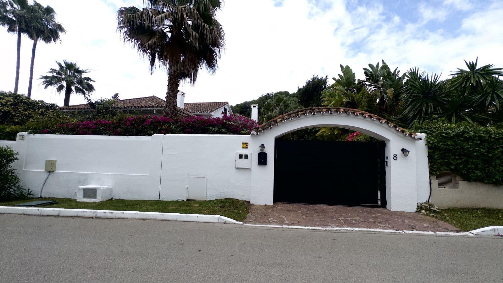 6 soverom Villa til salgs i Marbella med svømmebasseng - € 3 900 000 (Ref: 8975486)