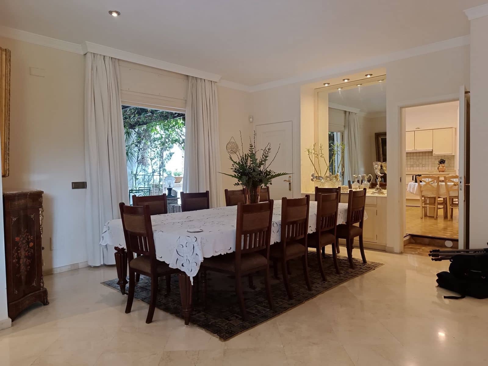 6 soverom Villa til salgs i Marbella med svømmebasseng - € 3 900 000 (Ref: 8975486)