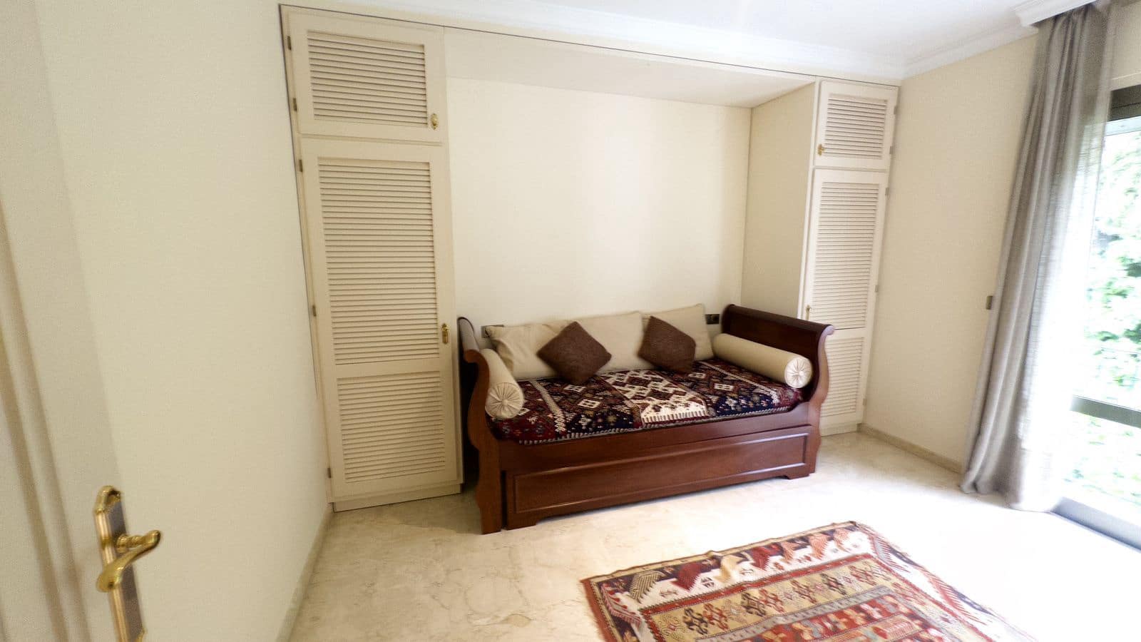 6 soverom Villa til salgs i Marbella med svømmebasseng - € 3 900 000 (Ref: 8975486)