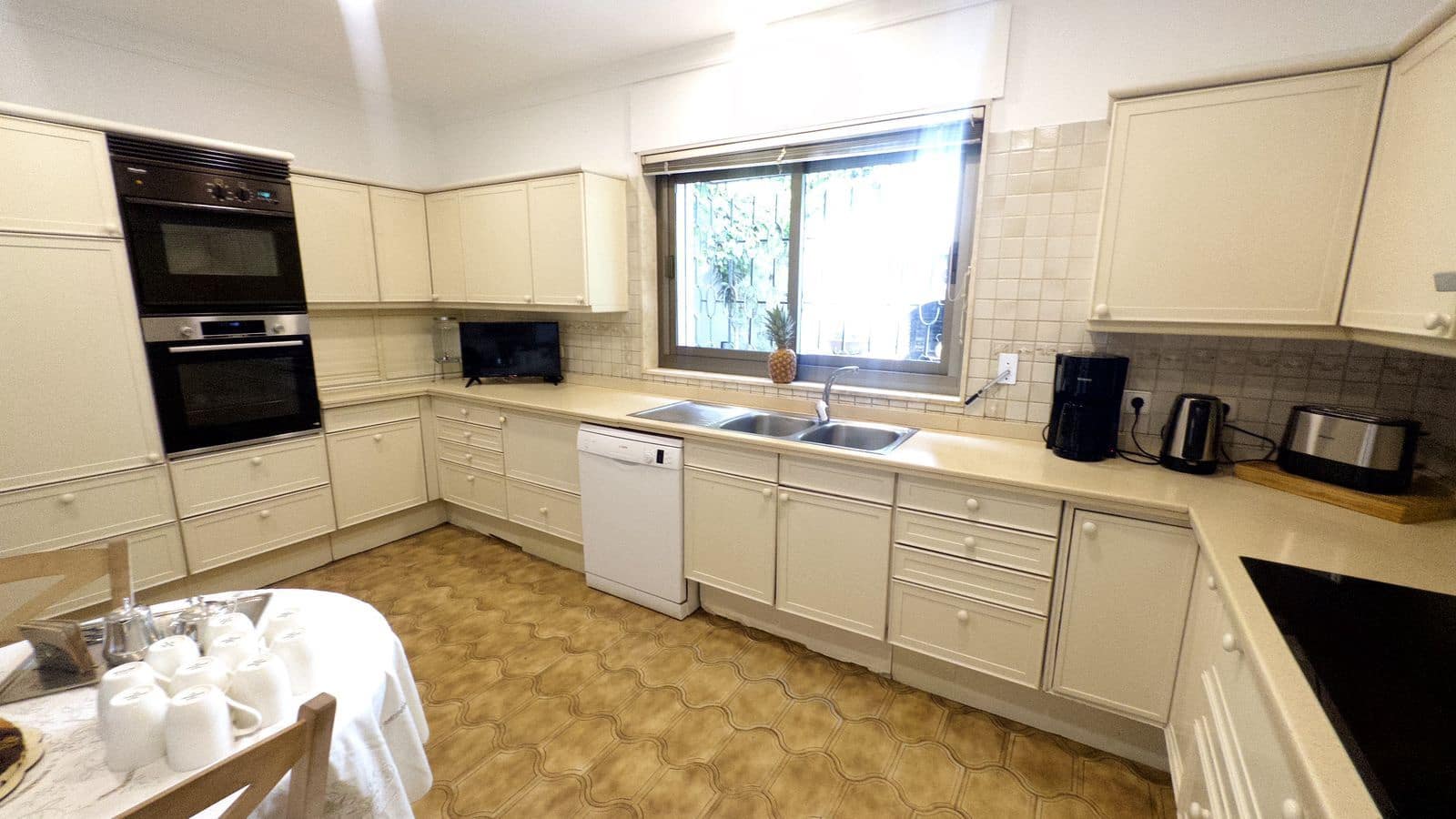 6 soverom Villa til salgs i Marbella med svømmebasseng - € 3 900 000 (Ref: 8975486)