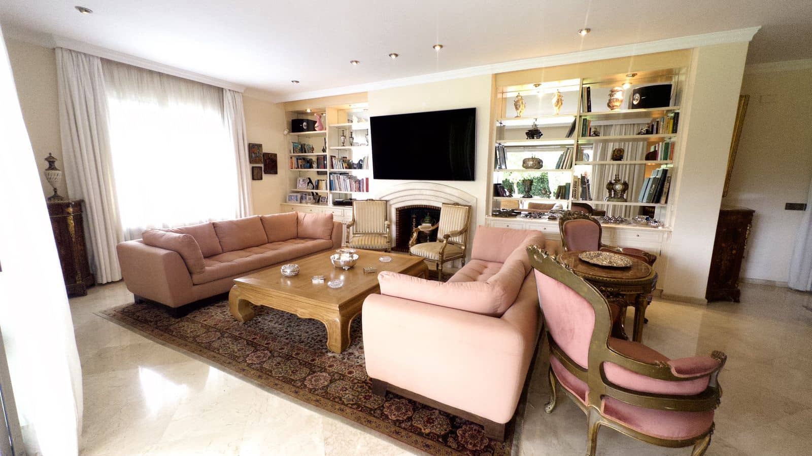 6 soverom Villa til salgs i Marbella med svømmebasseng - € 3 900 000 (Ref: 8975486)