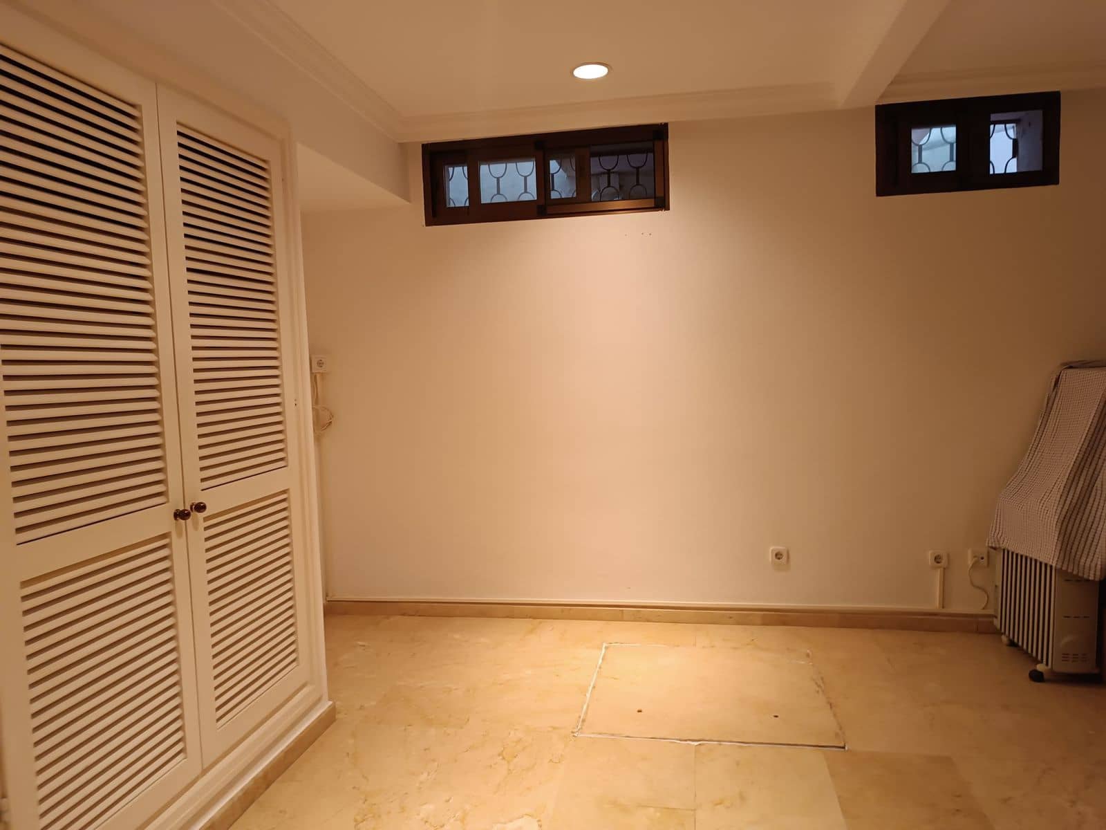 6 soverom Villa til salgs i Marbella med svømmebasseng - € 3 900 000 (Ref: 8975486)