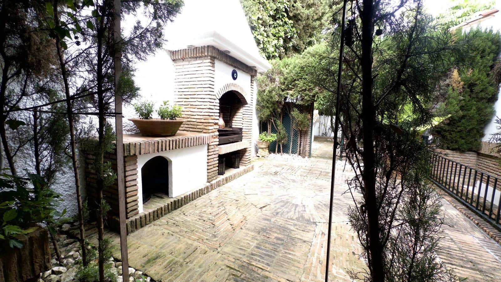 6 soverom Villa til salgs i Marbella med svømmebasseng - € 3 900 000 (Ref: 8975486)