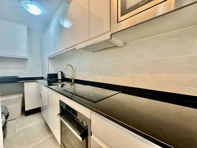 2 soverom Leilighet til salgs i Los Pacos, Fuengirola - € 225 000 (Ref: 9028580)