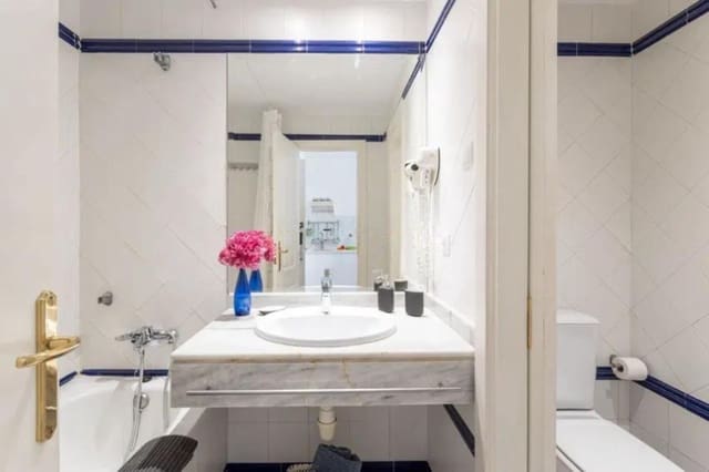 1 Zimmer Apartment zu verkaufen in Elviria, Marbella mit Pool - 262.000 € (Ref: 9049544)