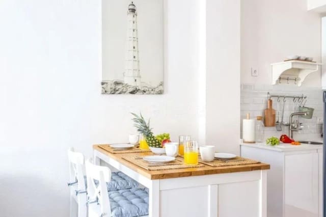 1 Zimmer Apartment zu verkaufen in Elviria, Marbella mit Pool - 262.000 € (Ref: 9049544)