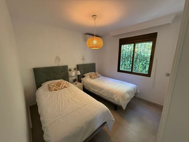 2 sovrum Lägenhet till salu i El Chaparral, Mijas med pool - 284 000 € (Ref: 9063710)
