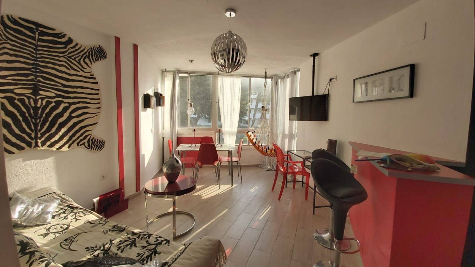 2 soveværelse Lejlighed til salg i Calahonda med swimmingpool - € 259.500 (Ref: 9199833)