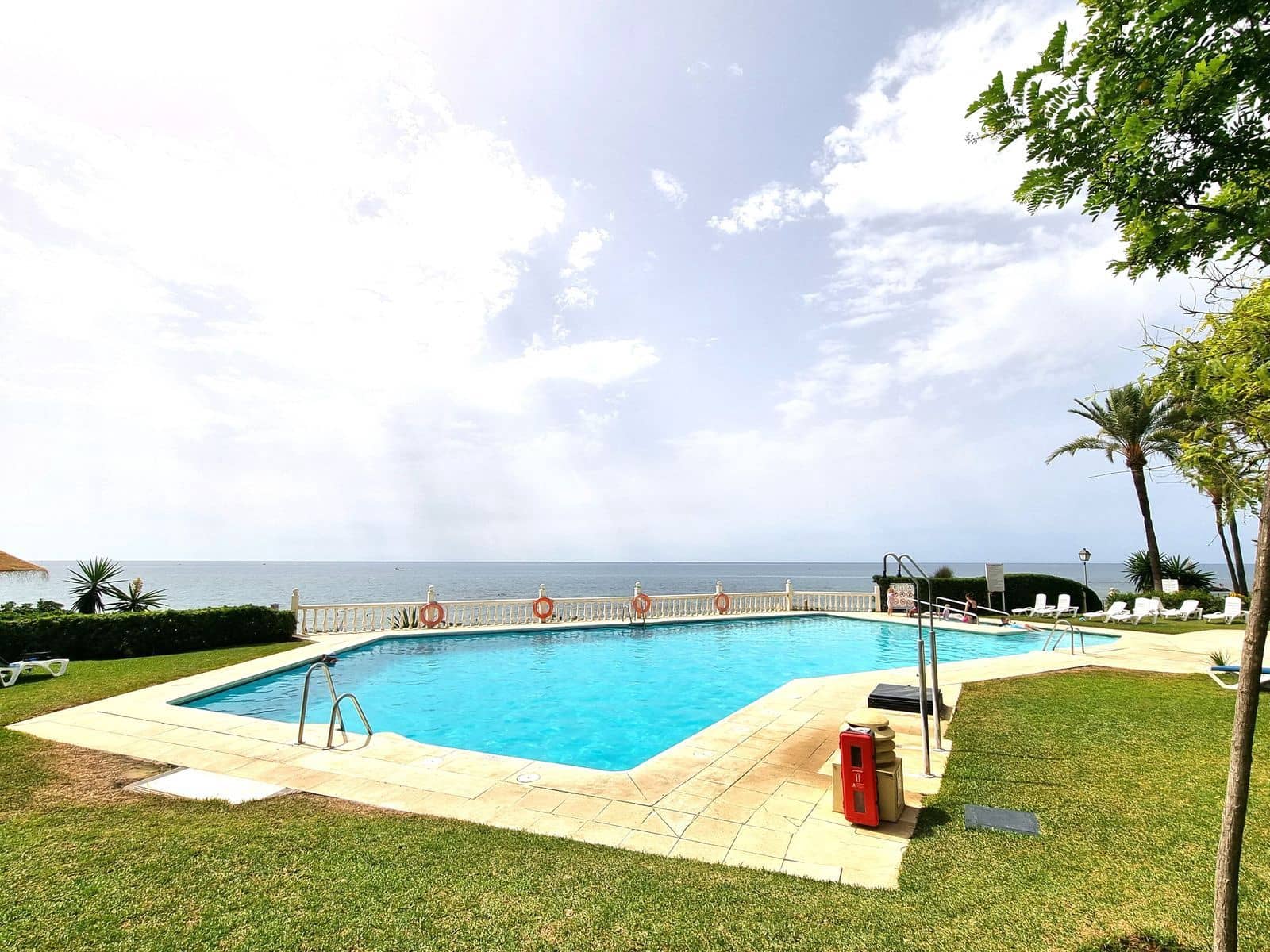 Huoneisto myytävänä paikassa Riviera del Sol mukana uima-altaan - 255 000 € (Ref: 9340135)