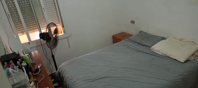 2 bedroom Apartment for sale in Los Pacos, Fuengirola with pool - € 249,000 (Ref: 9410166)