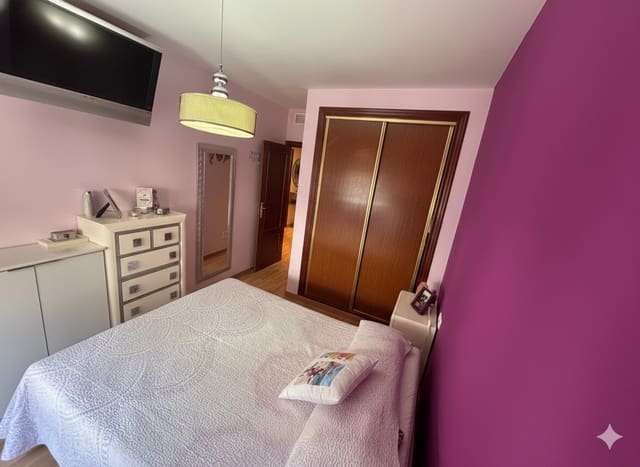 3 soveværelse Lejlighed til salg i Los Árboles, Mijas - € 245.900 (Ref: 9426433)