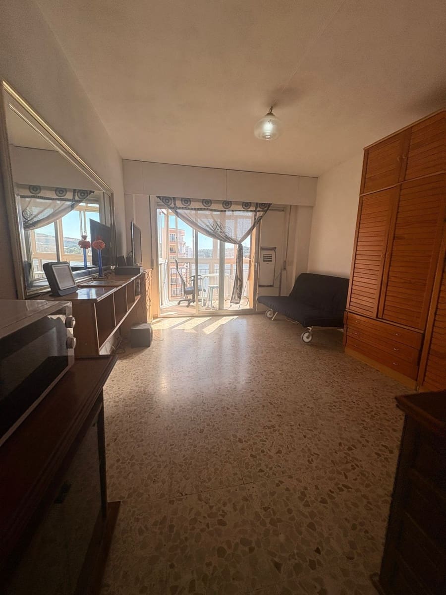 Takvåning till salu i Torremolinos - 125 000 € (Ref: 9426537)