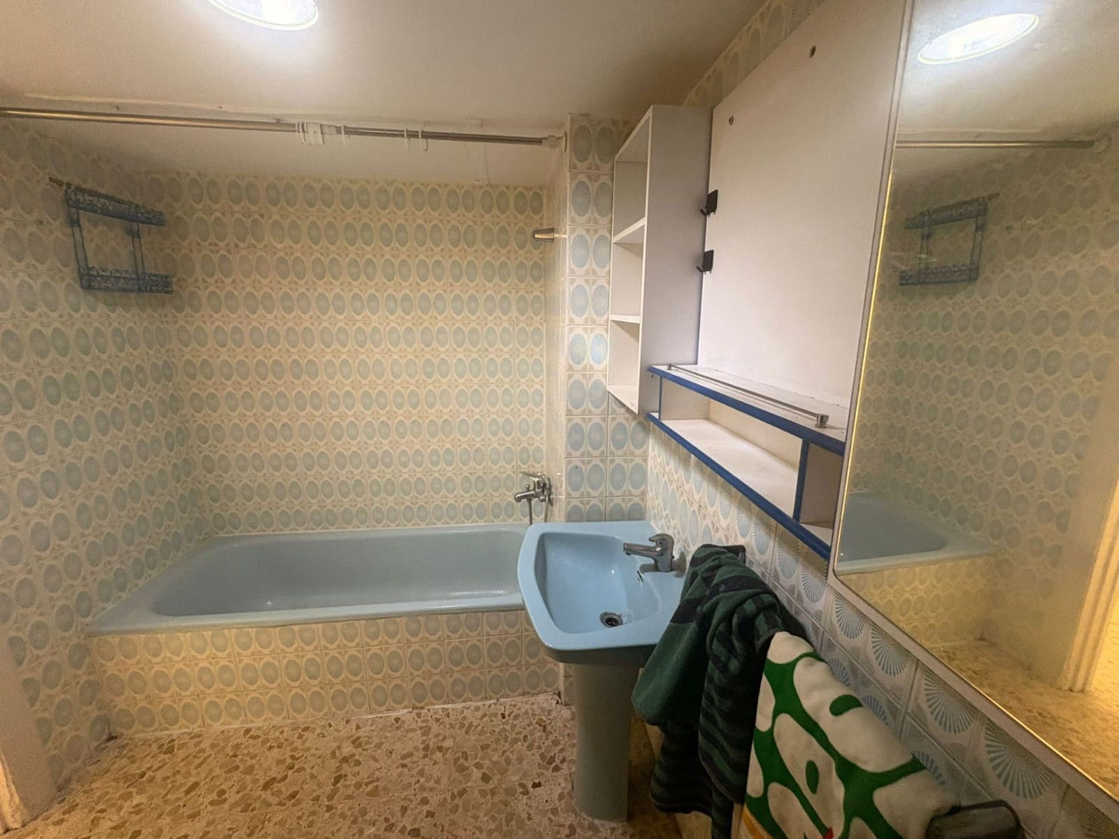 Takvåning till salu i Torremolinos - 125 000 € (Ref: 9426537)