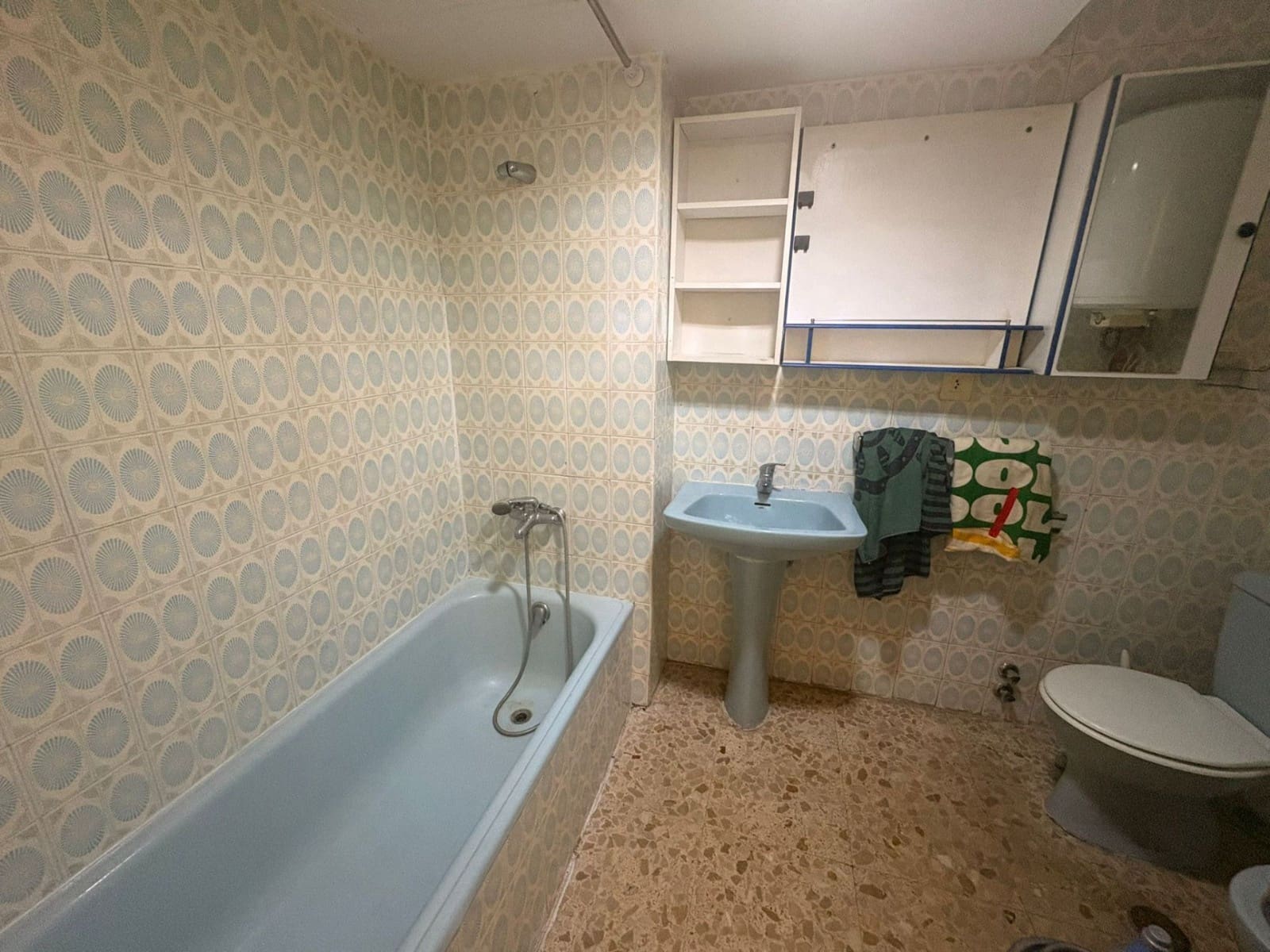 Takvåning till salu i Torremolinos - 125 000 € (Ref: 9426537)