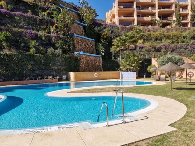 2 soveværelse Lejlighed til salg i La Cala de Mijas, Mijas med swimmingpool - € 279.000 (Ref: 9428736)