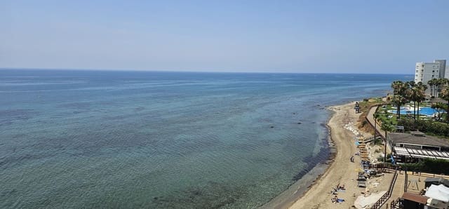 2 Zimmer Apartment zu verkaufen in Calahonda, Mijas mit Pool - 288.000 € (Ref: 9437524)