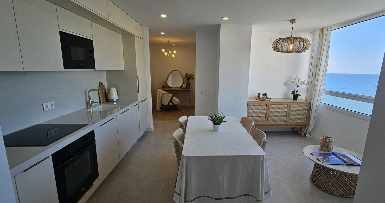 2 Zimmer Apartment zu verkaufen in Calahonda mit Pool - 288.000 € (Ref: 9437524)