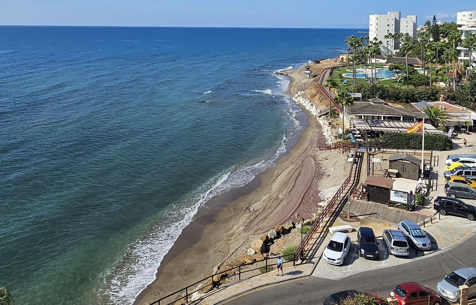 2 Zimmer Apartment zu verkaufen in Calahonda mit Pool - 288.000 € (Ref: 9437524)