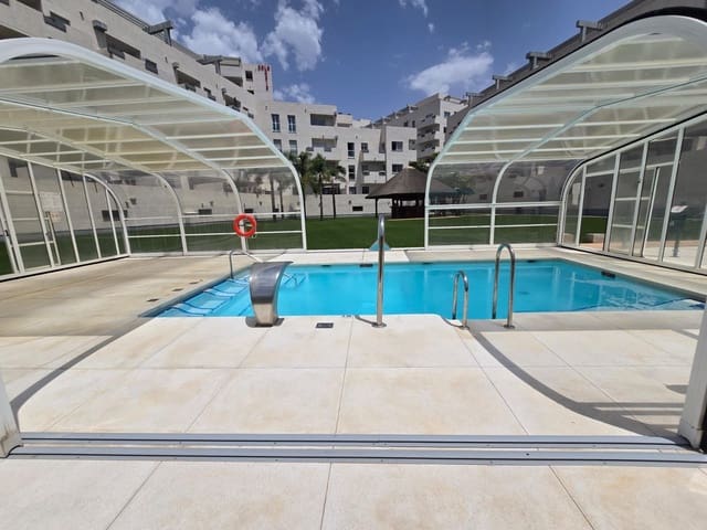 Apartamento de 2 habitaciones en Riviera del Sol, Mijas en venta con piscina - 340.000 € (Ref: 9438072)