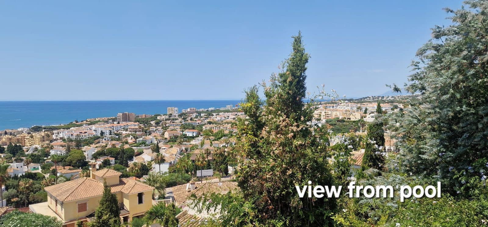 2 bedroom Apartment for sale in Riviera del Sol with pool - € 330,000 (Ref: 9438074)