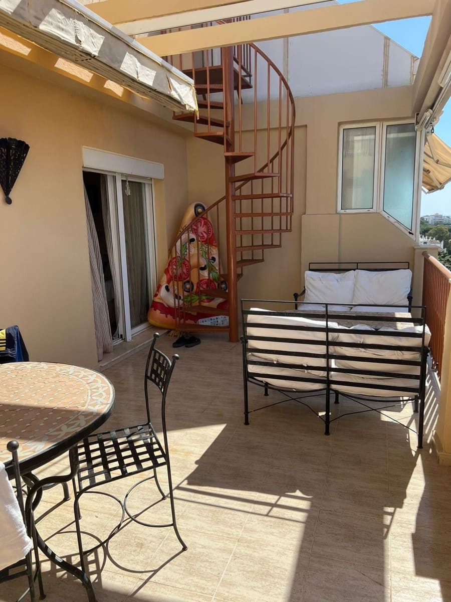 2 makuuhuone Kattohuoneisto myytävänä paikassa Calahonda mukana uima-altaan - 280 000 € (Ref: 9438076)